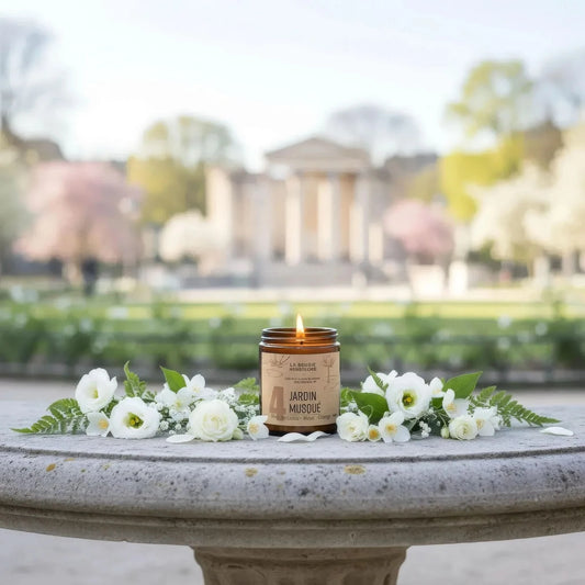 Bougie parfumée Fleur de Lotus Musc Orange No. 4 JARDIN MUSQUE - La Bougie Herbivore BOUGIE_25H/90G-N04 19.99 EUR