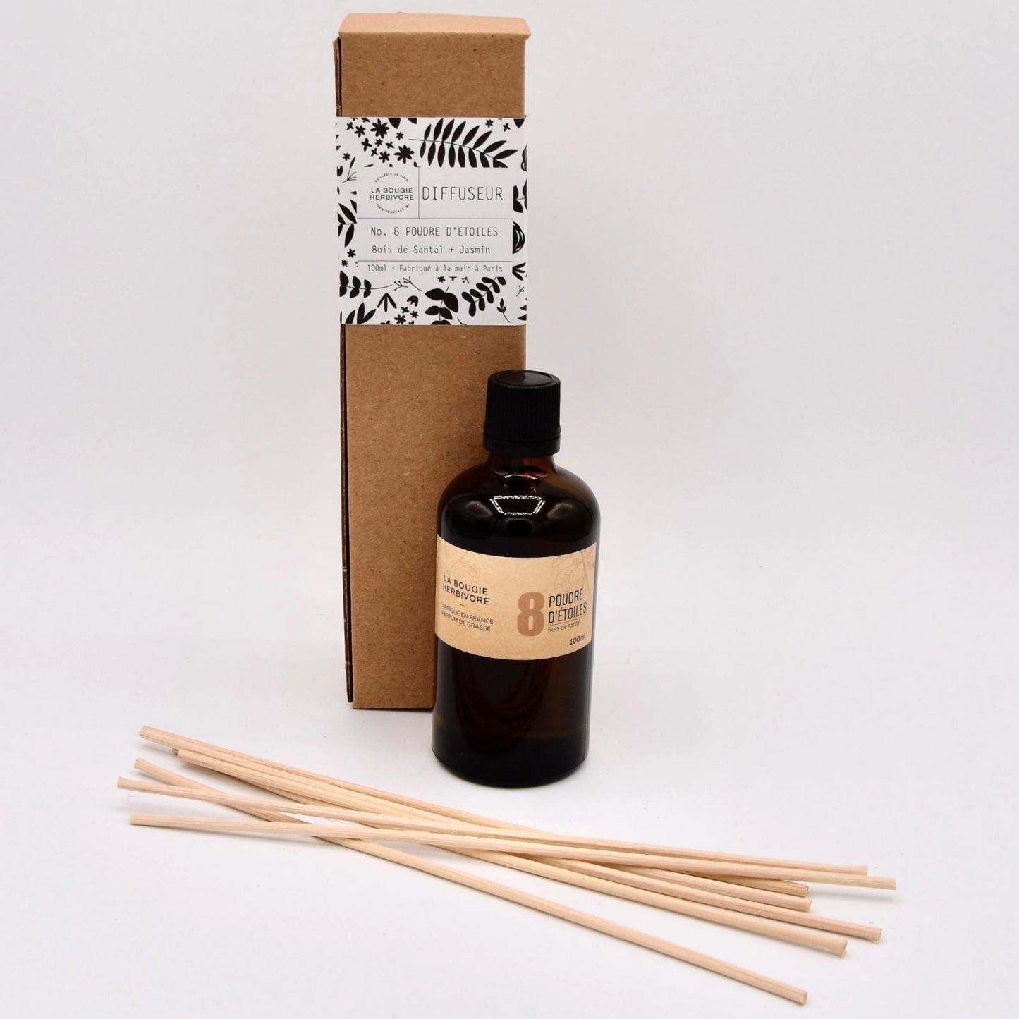 Diffuseur Signature à bâtonnets en Verre Ambré de 100 ml NO. 8 POUDRE D'ETOILES - Bois de Santal + Jasmin La Bougie Herbivore diffuseur