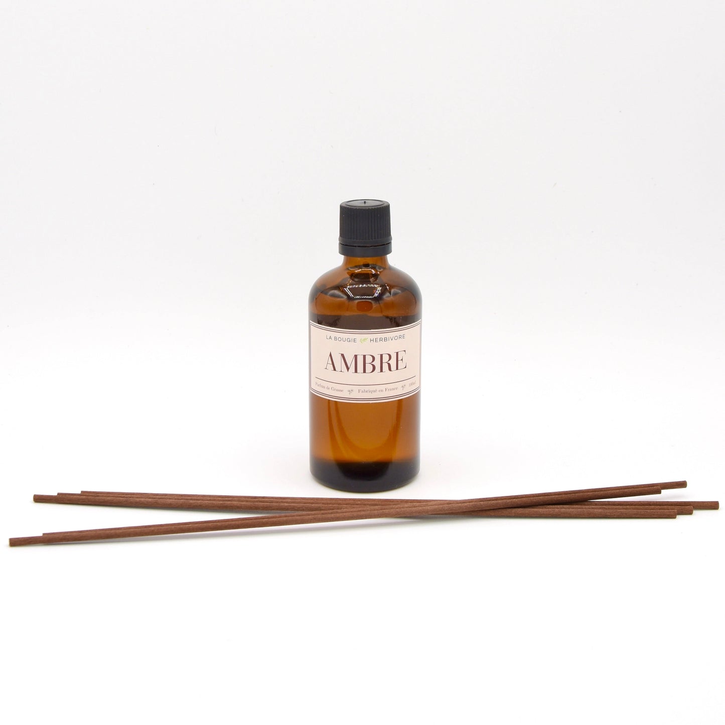 Diffuseur Classique à bâtonnets en Verre Ambré de 100 ml AMBRE La Bougie Herbivore diffuseur