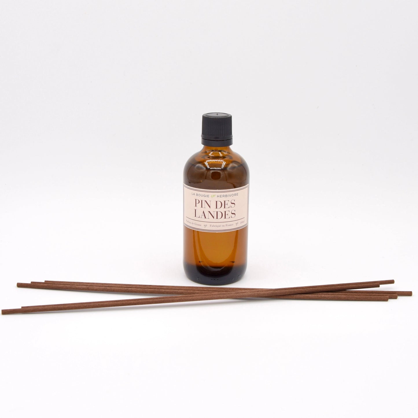 Diffuseur Classique à bâtonnets en Verre Ambré de 100 ml PIN DES LANDES La Bougie Herbivore diffuseur