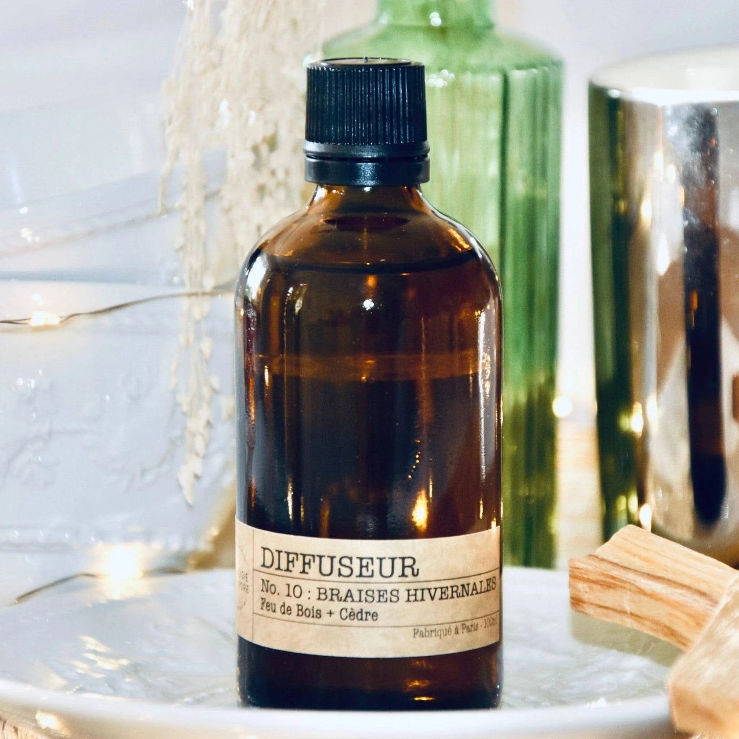 Diffuseur La Bougie Herbivore No. 10 avec parfum feu de bois cèdre pour une ambiance chaleureuse