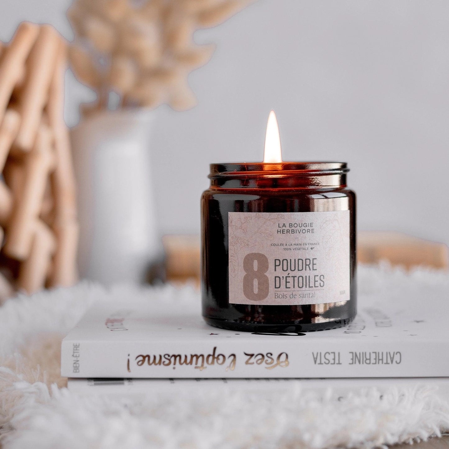 Bougie parfumée No. 8 POUDRE D'ETOILES - Bois de Santal - Jasmin La Bougie Herbivore Bougies