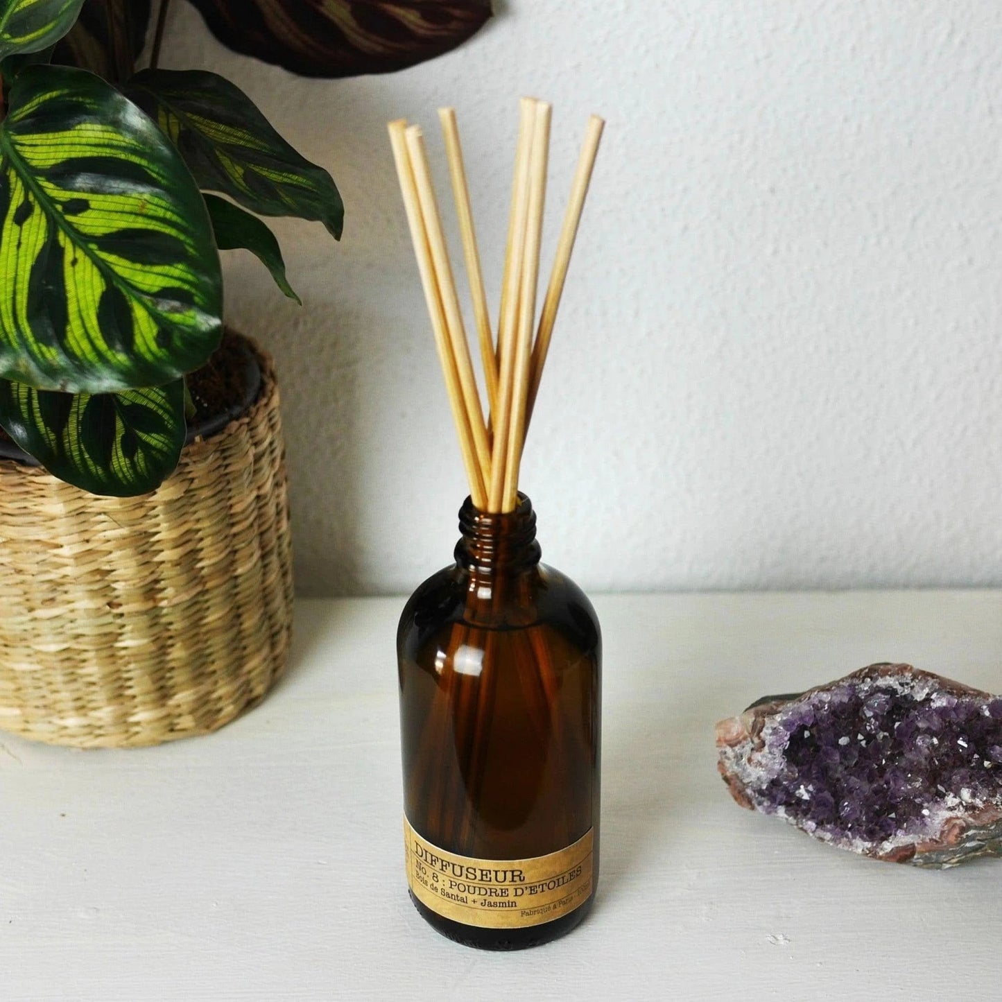 Diffuseur de parfum : No. 8 POUDRE D'ETOILES - Bois de Santal + Jasmin La Bougie Herbivore diffuseur