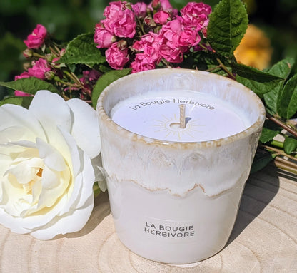 Bougie Parfumée Lys blanc - Pot en Grès Blanc - La Bougie Herbivore  BOUGIE_40H-PGLB 35.00 EUR