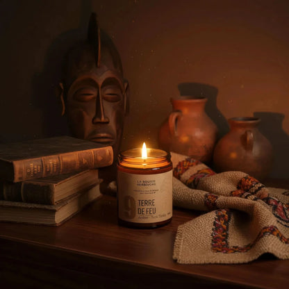 Bougie parfumée Ambre, Teck/Tonka No. 9 TERRE DE FEU - La Bougie Herbivore  BOUGIE_25H/90G-N09 19.99 EUR