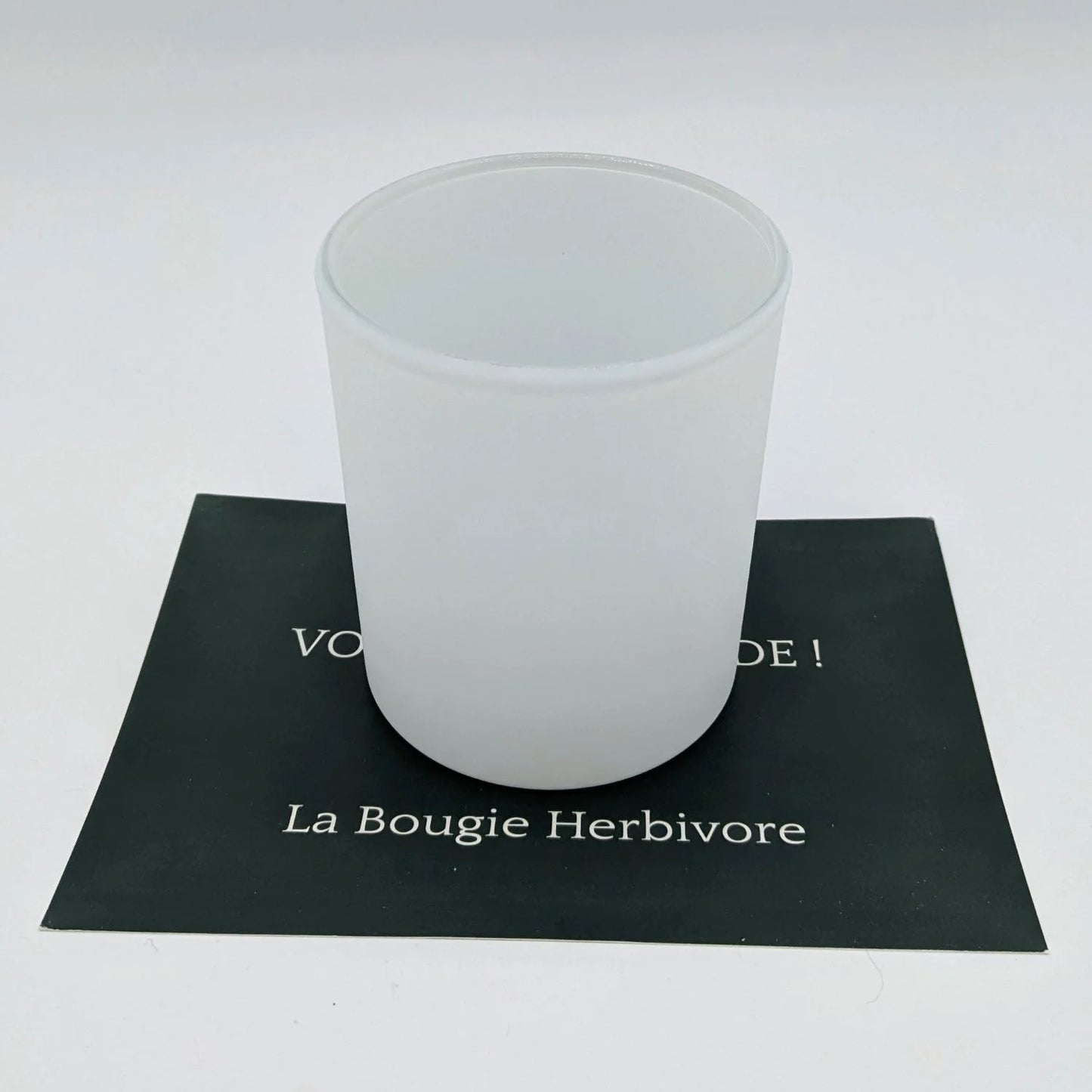 Bougie perlée à composer – pot blanc 2OO ml