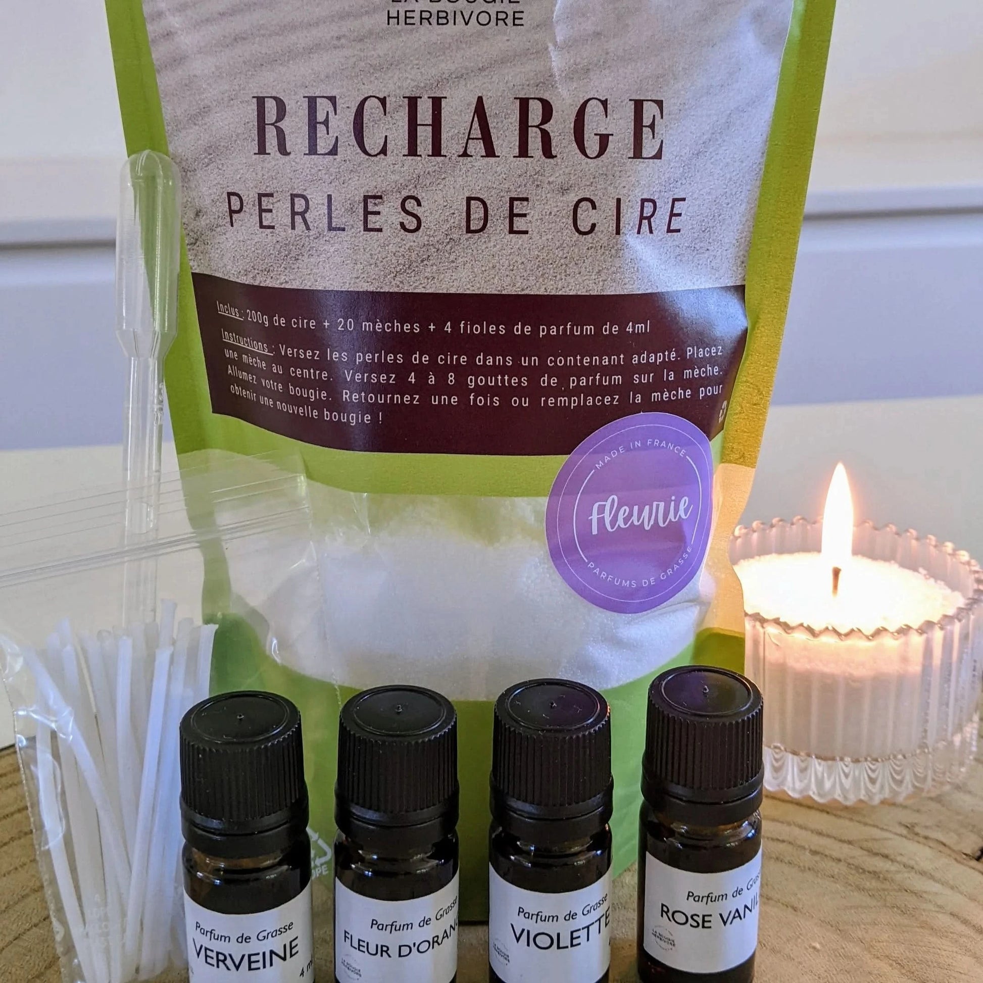 Kit Bougie Parfumée DIY – Perles de Cire Fleuries – 200g – 4 Parfums de Grasse, La Bougie Herbivore