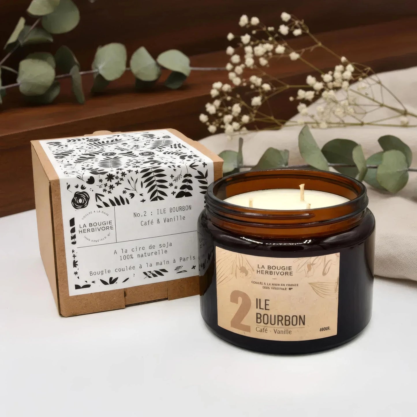 Bougie parfumée café vanille dans un pot en verre 400G avec étiquette élégante et emballage kraft