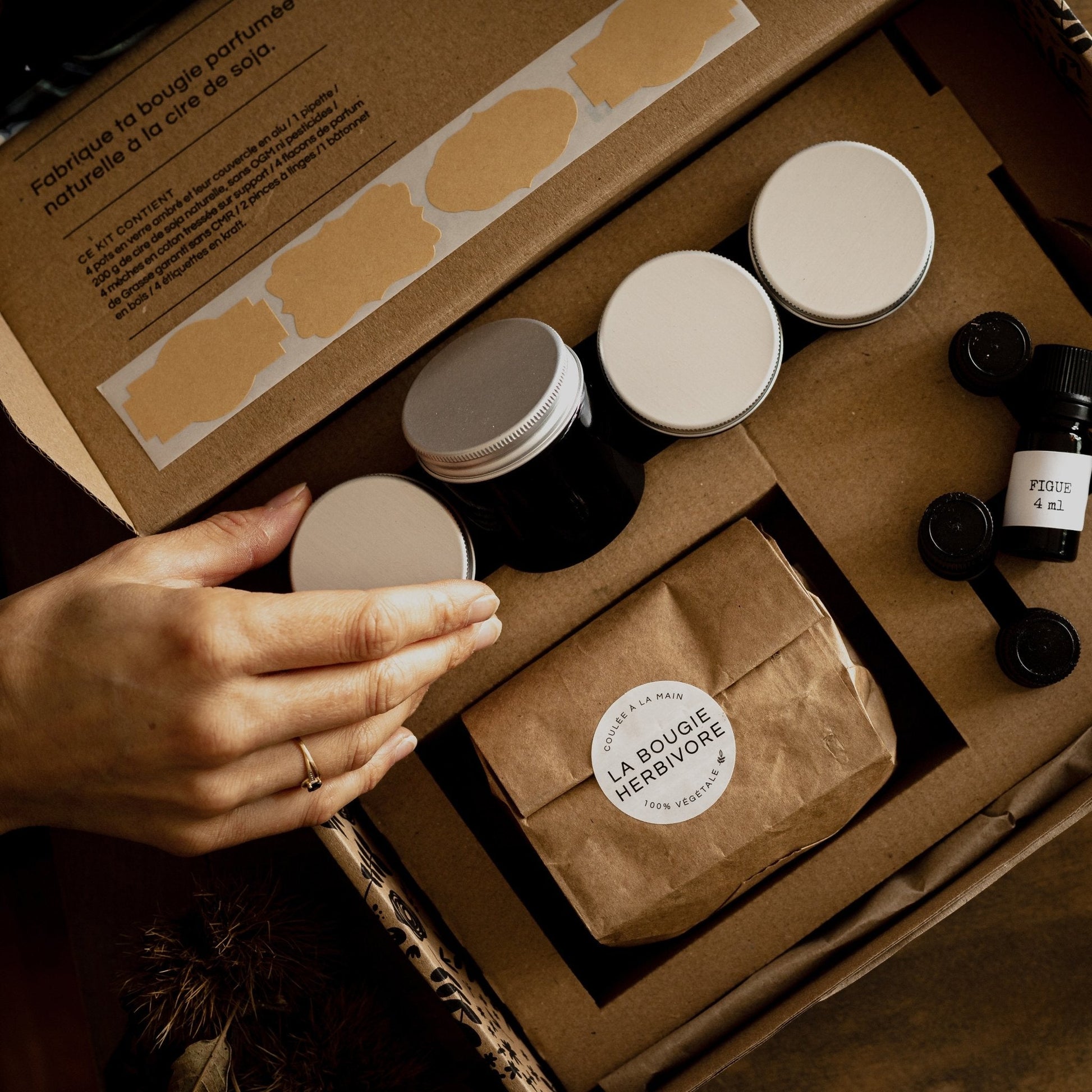 BOX DIY : Kit pour fabriquer ses bougies (🎄de Noël ) - La Bougie Herbivore