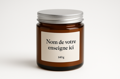 le message sur le Pot en verre ambré 140g avec couvercle aluminium à visser, 6.4 cm (D) x 8.2 cm (H). "Nom de votre enseigne ici"